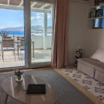 Comfortable 2-bedroom With Balcony & Port View