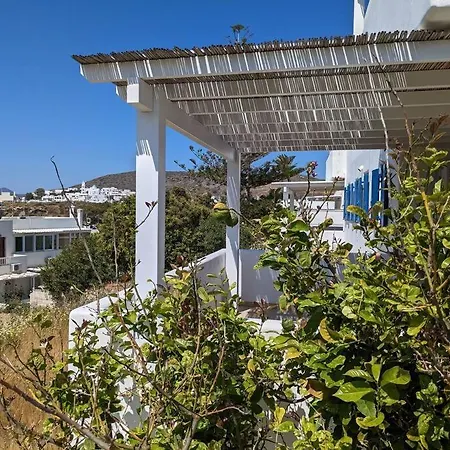 Comfortable 2-bedroom With Balcony & Port View